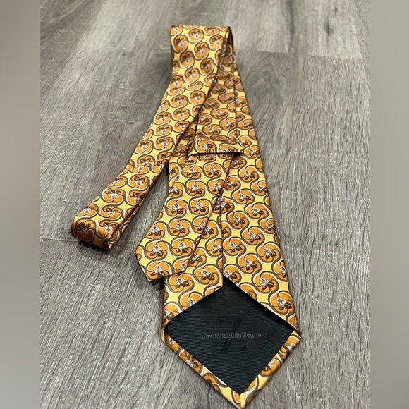 Ermenegildo Zegna Tie Yellow Floral Pattern Geometric 100% Silk Made in Italy - Picture 5 of 10